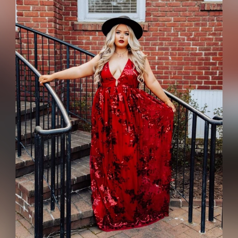 Southern Fried Chicks Floral Sequin Maxi Dress Gown